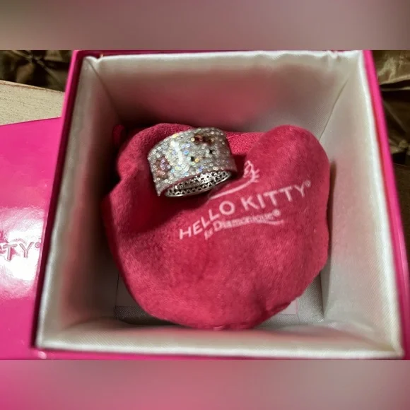 Hello Kitty Sanrio for Diamonique Hello Kitty Flower Eternity Ring size 8 1/2 🌸 - Picture 2 of 14